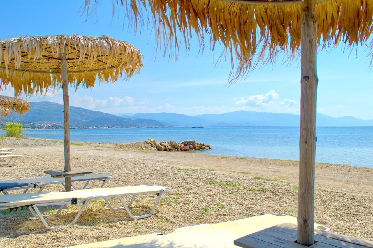 Epipleon Luxury Suites -102- Δωμάτιο 45Τμ Με Βεράντα 35Τμ Μπροστά Στη Θάλασσα Návpaktosz Kültér fotó